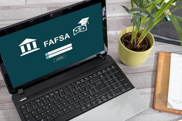 Applying for Financial Aid: Get to Know the FAFSA | Fastweb